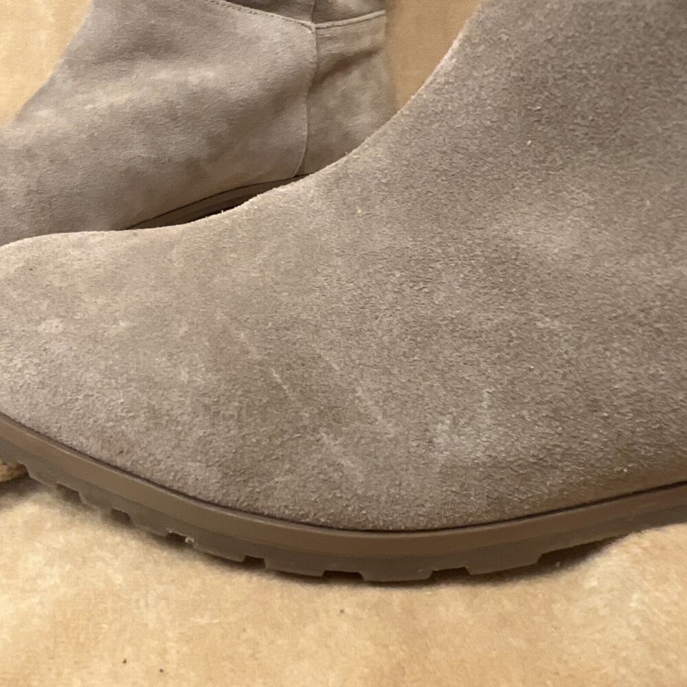 Michael Kors Tan Suede Booties With Peek A Boo Snake Skin Gold Zipper Sz 10 - Picture 5 of 9